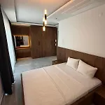 Vip Lueks Odalar Banyo Ve Klimali 빌라