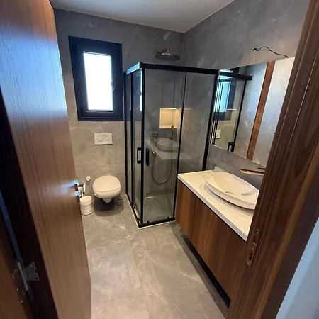 别墅 Vip Lueks Odalar Banyo Ve Klimali Çeşme